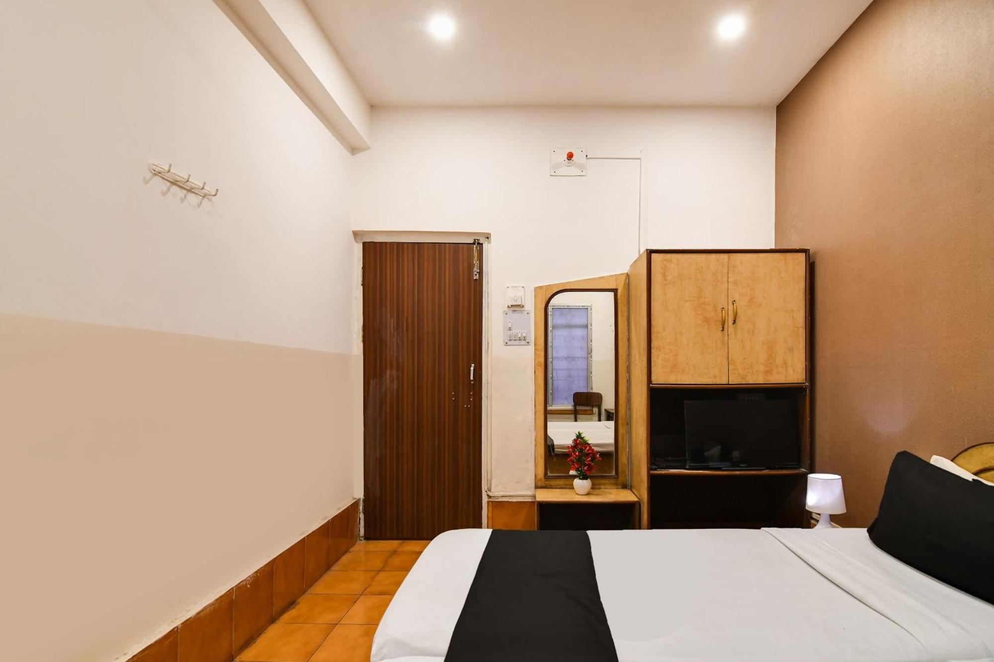 Hotel O Dinar Kolkata Luaran gambar