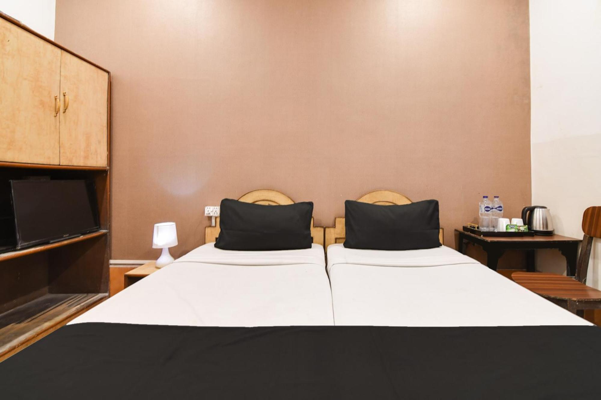 Hotel O Dinar Kolkata Luaran gambar
