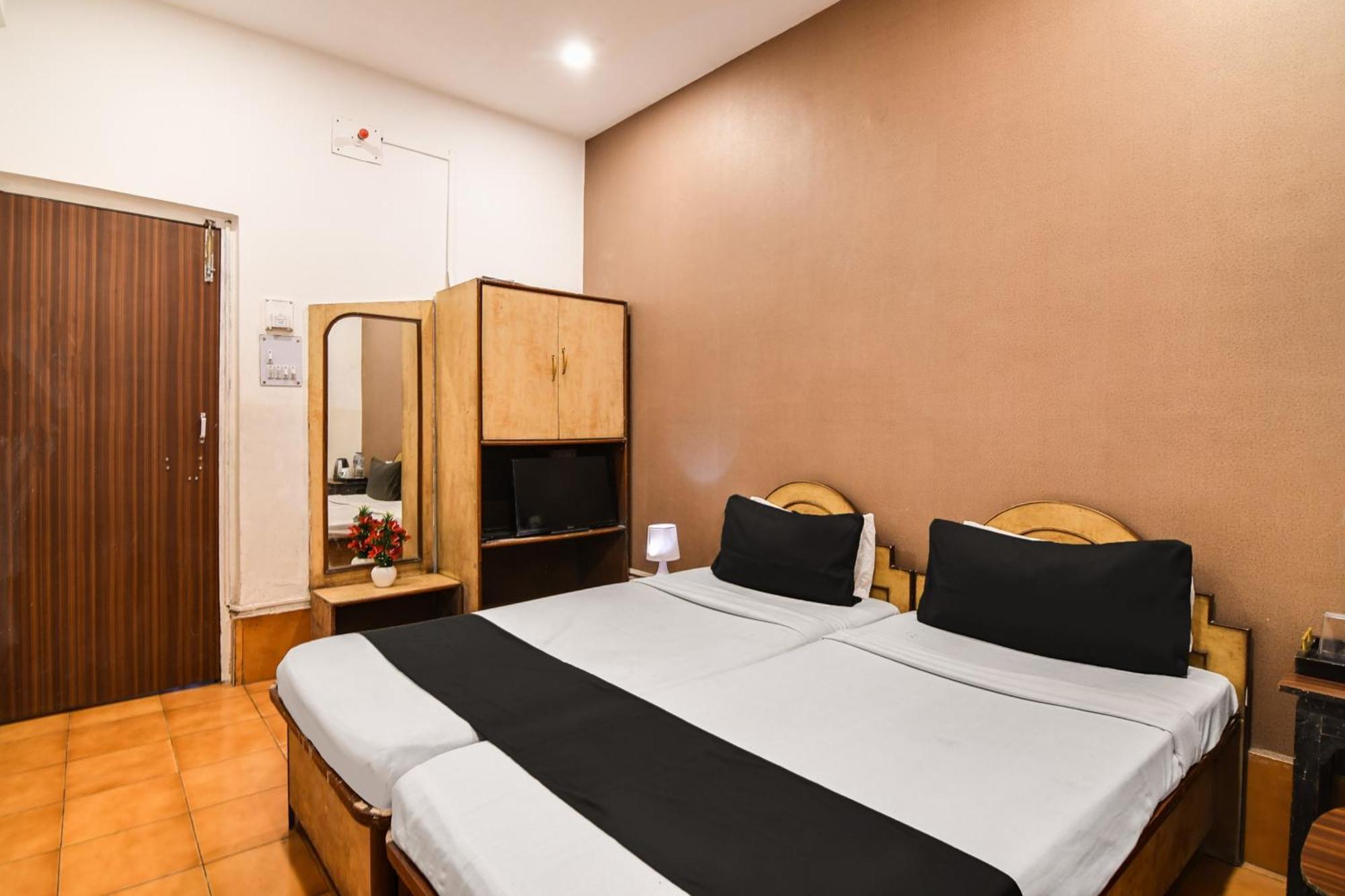 Hotel O Dinar Kolkata Luaran gambar